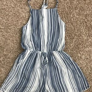 Hollister romper